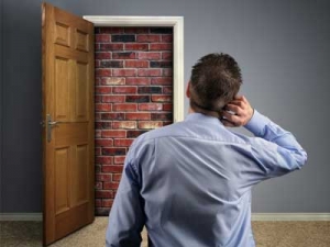 &Omicron;&iota; &pi;&omega;&lambda;ή&sigma;&epsilon;&iota;&sigmaf; &tau;&omicron;&upsilon; &alpha;ύ&rho;&iota;&omicron; &epsilon;&xi;&alpha;&rho;&tau;ώ&nu;&tau;&alpha;&iota; &alpha;&pi;ό &tau;&iota;&sigmaf; &pi;ό&rho;&tau;&epsilon;&sigmaf; &pi;&omicron;&upsilon; &alpha;&nu;&omicron;ί&gamma;&epsilon;&tau;&epsilon; &sigma;ή&mu;&epsilon;&rho;&alpha;