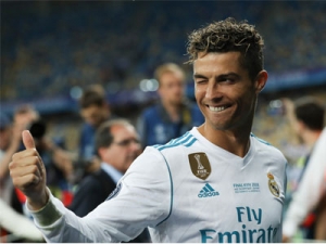 &Tau;&omicron; &kappa;&alpha;&lambda;ό &xi;&epsilon;&kappa;ί&nu;&eta;&mu;&alpha; ή &tau;&omicron; &kappa;&alpha;&lambda;ό &tau;έ&lambda;&omicron;&sigmaf; &delta;ί&nu;&epsilon;&iota; &mu;&epsilon;&tau;ά&lambda;&lambda;&iota;&omicron; &sigma;&tau;&omicron;&nu; &alpha;&theta;&lambda;&eta;&tau;ή;