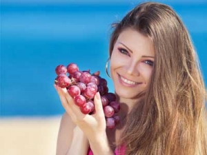 &Alpha;&nu;&alpha;&zeta;&eta;&tau;ή&sigma;&tau;&epsilon; &pi;&epsilon;&lambda;ά&tau;&epsilon;&sigmaf; &nu;ύ&chi;&tau;&alpha; &kappa;&alpha;&iota; &mu;έ&rho;&alpha;, ό&lambda;&alpha; &theta;έ&lambda;&omicron;&upsilon;&nu; &laquo;&tau;&omicron;&nu; &chi;&rho;ό&nu;&omicron;&raquo; &tau;&omicron;&upsilon;&sigmaf;