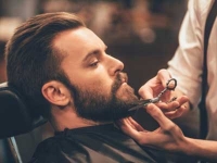 Ό&chi;&iota; ά&lambda;&lambda;&omicron; &kappa;&omicron;ύ&rho;&epsilon;&mu;&alpha;